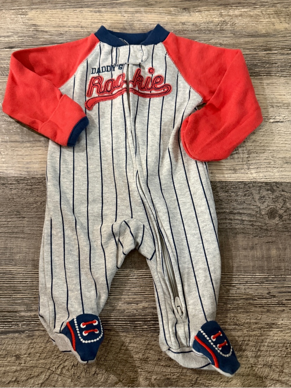 Carter’s Daddy’s Rookie Baseball Footed Sleeper Newborn Gray Red Zip Pajamas
